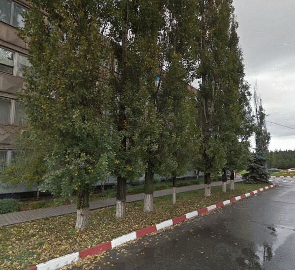 Отделение Сбербанка России по адресу г. Старый Оскол,  просп. Алексея Угарова,  218,  стр. 1,  здание 1